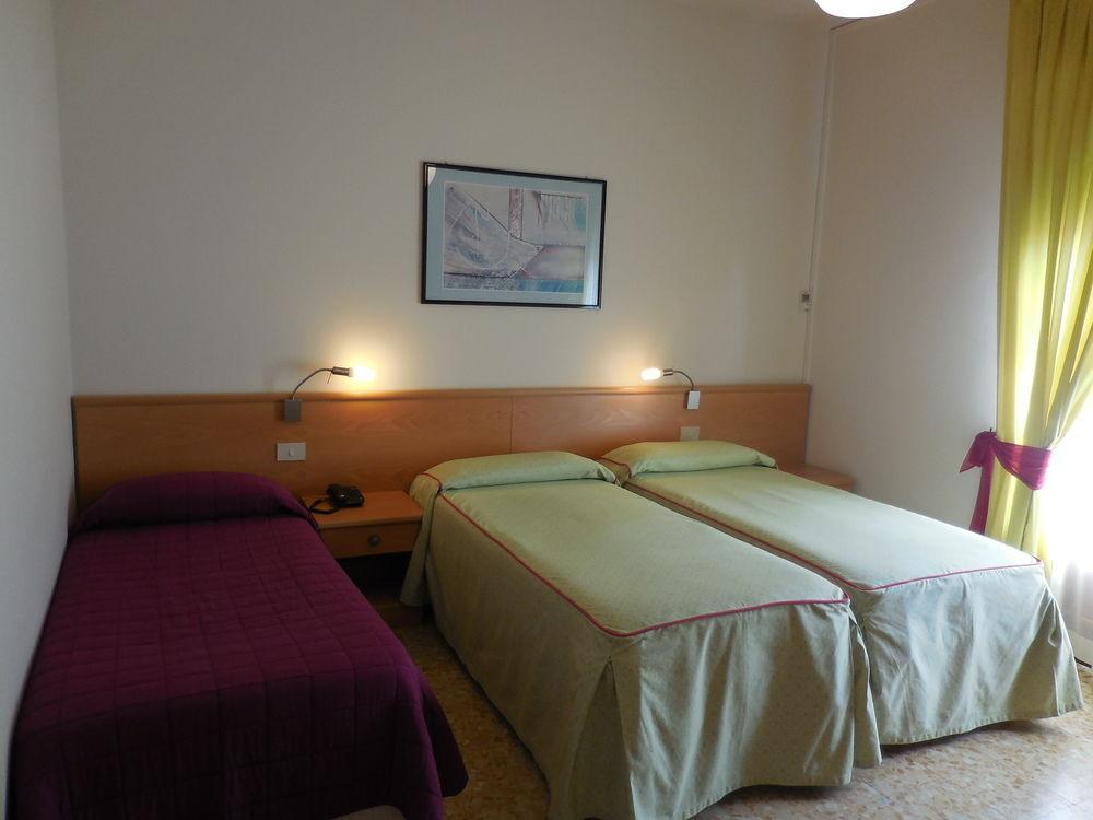 Hotel Lupori 2*