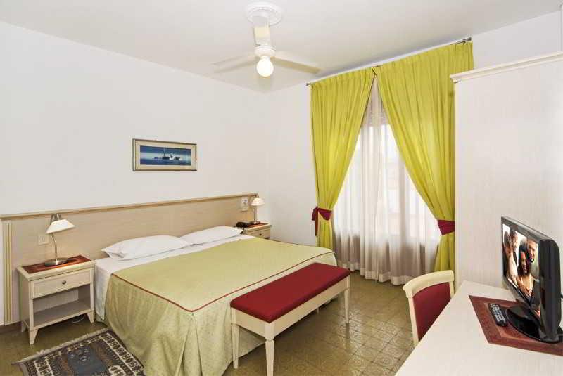 Lupori 2* Viareggio